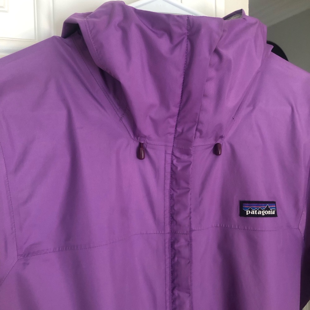 Patagonia Torrentshell Rain Jacket. Size Medium